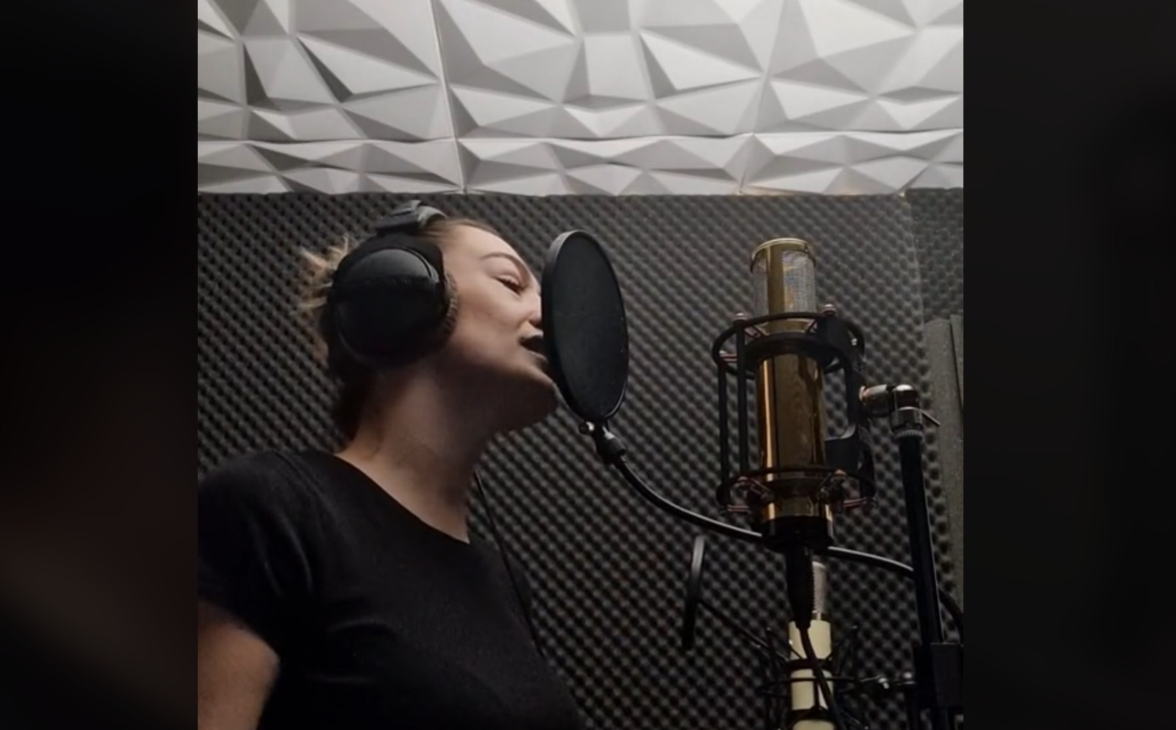 W disco polo nie potrafią śpiewać? Justyna Lubas zamyka usta hejterom! Co za głos, co za barwa!| VIDEO