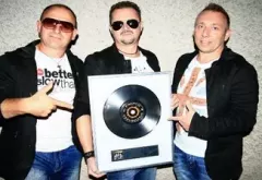Fanatic zdobył platynę