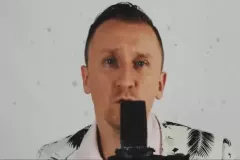 Premiera klipu: Marioo w świątecznej odsłonie