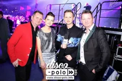 „Stare pryki nieczujące muzyki" - Szkło kontaktowe TVN24 w rytm disco polo | MIG