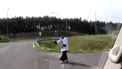Gość na pokładzie - Ksiądz Andrzej autostopem udał się do Stegny! | VIDEO
