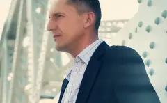 Adam Chrola - Dlaczego Tęsknie | Premiera klipu