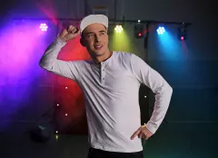 Gesek na nietypowym koncercie! Porwał publiczność na weselu!