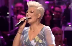 Piękni i Młodzi oczarowali publiczność w Sopocie! Wystarczyło im Jedno słowo! Zobaczcie ich występ na Polsat SuperHit Festiwal | VIDEO