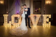 Wzruszająca chwila! Przepiękny film ze ślubu i wesela gwiazdy disco polo | VIDEO 