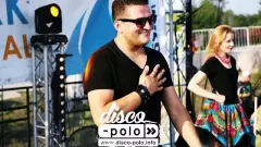 Artysta disco polo ma własny zamek! Zbudował go sam!