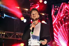 Karol Zawrotniak (Defis) z oryginalnym prezentem dla wszystkich kobiet! Fanki zaskoczone! 