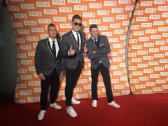 Hit od zespołu Cliver w zupełnie nowej wersji! "Pokaż jak się kręcisz 2018" | PREMIERA