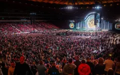 Lato wcale nie w Kołobrzegu! Najlepsza publiczność disco polo w stolicy dała czadu! | VIDEO