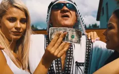 Lecimy - Szejk | VIDEO | Premiera - a w niej kury, jaja i banknoty! 