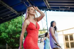 Przepiękna wokalistka disco polo w nietypowej produkcji! Fani pod wrażeniem!