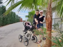 Pierwszy raz całą trójką! Małżeństwo disco polo na wakacjach!