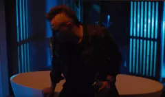 Internautów zatkało! Popularny wokalista disco polo rozebrał się do naga!