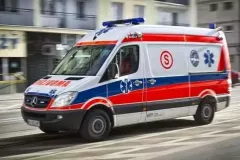 Wokalista disco polo tuż przed koncertem trafił do szpitala! Było groźnie!