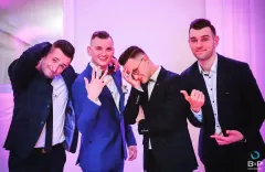 To był ślub marzeń! Gwiazdor disco polo ożenił się! Koledzy z branży życzą mu szczęścia! Fani gratulują! 