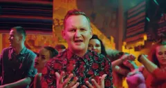"Nie ma raju" nowym hitem disco polo?! Zespół Mig udostępnił wyjątkową nowość! | VIDEO