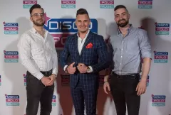 Rozpocznij karierę w disco polo! Trwają poszukiwania atrakcyjnej kobiety! 
