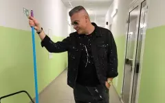 Wokalista disco polo o uzależnieniu! Internauci wyczekują materiału, który niebawem trafi do sieci!