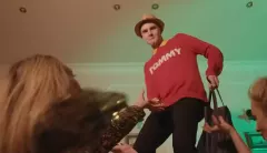 Media rozdmuchują aferę, a Disco Marek podbija rynek disco polo! Artysta zarobił już ponad 20 mln! 