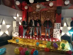 Disco polo w klimacie lat 60. Polski Boys Band Cliver podbije serca nastolatek?!