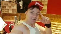 Wokalista disco polo udostępnił w sieci hymn zakochanych?! Posłuchajcie jako pierwsi M- Power „Jesteś obok mnie”
