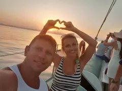 Popularny wokalista disco polo zabrał żonę na wakacje! Spędzili czas wśród luksusu?!