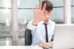 Ogromne problemy i straty finansowe gwiazdy disco polo! Ktoś złożył donos!