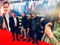 Mimo kwarantanny zbijają miliony! Gwiazdy disco polo stawiają czoła pandemii!