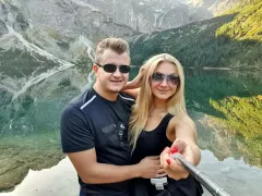Dawid Narożny wziął się za swoją karierę! Artysta wyruszył na plan zdjęciowy! Będzie premiera!