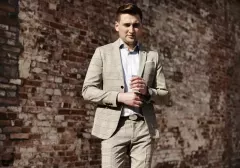 Gwiazdor disco polo przyłapany z nową miłością?! Kim jest tajemnicza blond piękność! 