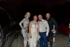 Weselna niespodzianka w rytmach disco polo! Wokalista disco polo zaprosił popularny zespół z branży