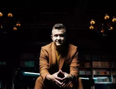 Dawid Narożny prosi o pomoc. Gwiazdor disco polo walczy o życie dziecka!