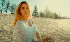 Wokalista disco polo w miłosnej historii zaklętej w zdjęciach! Nowość podbije listy przebojów?!