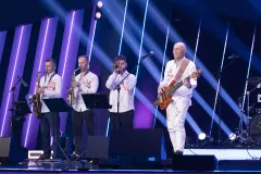 Jurorzy byli bezlitośni?! Lesioki zrównani z ziemią w Must Be The Music. Takiego ciosu nikt się nie spodziewał. 