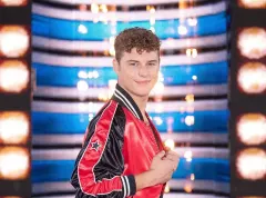 Adam Zdrójkowski w repertuarze disco polo! Aktor zaśpiewał wielki hit Radka Liszewskiego! Wyszło lepiej niż oryginał?! 