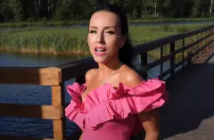Agassja zaskakuje premierą „Jak będzie” – połączenie skrzypiec i muzyki disco

