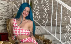 Agbe i jej przebój „Tańczmy latino„ podbijają Polskę!

