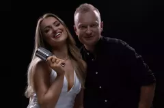 Alexa & Fonzy zaskakują nowością! Sprawdź przedpremierę piosenki ”Kebab na kanapie”
