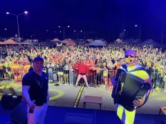 Gwiazdor disco polo Andre zakończył wakacje z przytupem! Koncert w Dobrym Mieście pełen hitów! 
