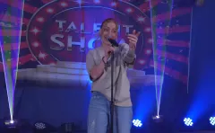 AniaAmy wydała akustyczną wersję „Bez Słowa". Teledysk powstał na konkursie Mam Talent