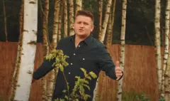Arek Kopaczewski i jego hitowy numer ”Nie obiecuję Ci”:
