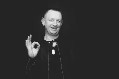 Pierwszy artysta disco polo zaszczepił się przeciwko COVID-19! W sieci zawrzało!