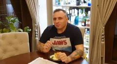 Artysta disco polo zmuszony zmienić swoje nawyki żywieniowe! Dietetyk ułożył mu specjalną dietę!