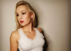 Artystka disco polo zapomniała włożyć spodni?! Widok zwala z nóg. Internauci zachwyceni jej ciałem!