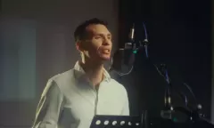 Bayera wraca z mocnym uderzeniem! „Znów tak jak kiedyś” podbija sieć i wywołuje emocje