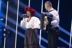 Bezlitosny werdykt w Polsacie! Duet Folk usłyszał cztery razy „NIE" za „Hej szalała szalała"