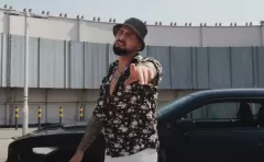 Matt Palmer podbija rynek disco latino?! Jego przebój „Była Piękna„ zdobył serca Polaków! Zarobił na nim krocie!