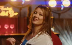 Cała sieć nuci ten refren. „Ananas" Dejwa wjechał na wakacyjne imprezy z hukiem!