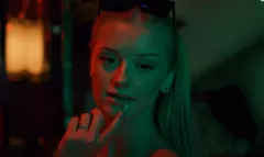 „Chanel„ Mr. Black Mask: Nowy utwór łączący rap i disco podbija internet!

