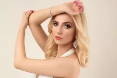 Co za piękność Daniela Martyniuka! Przyszła synowa Zenka Martyniuka zachwyca urodą! | ZDJĘCIA